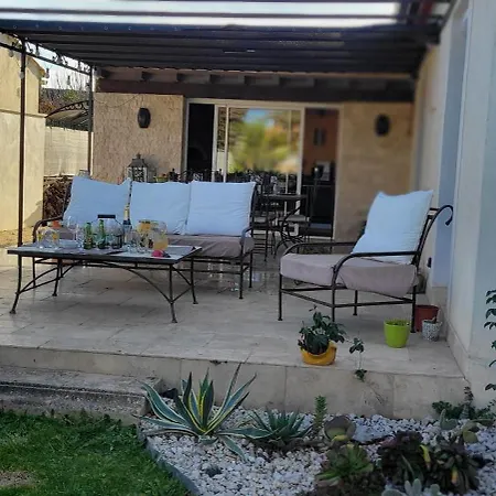 Superbe Confort Avec Piscine Villa Beaucaire (Gard)