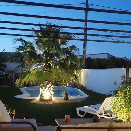 Superbe Confort Avec Piscine *