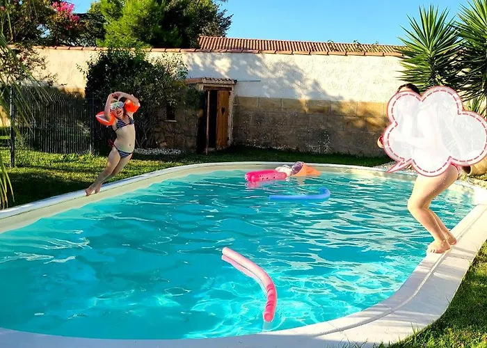 Superbe Confort Avec Piscine *